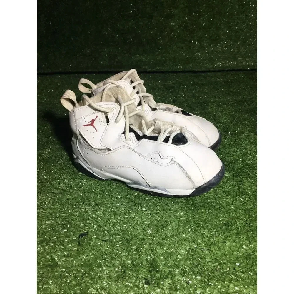 Kids/toddler/infant Jordan flight size 10c white cement leather retro Christmas